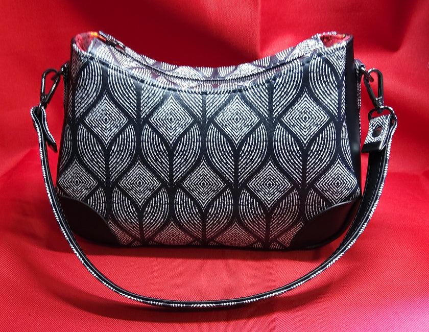 Maze printed vinyl 3 sizes