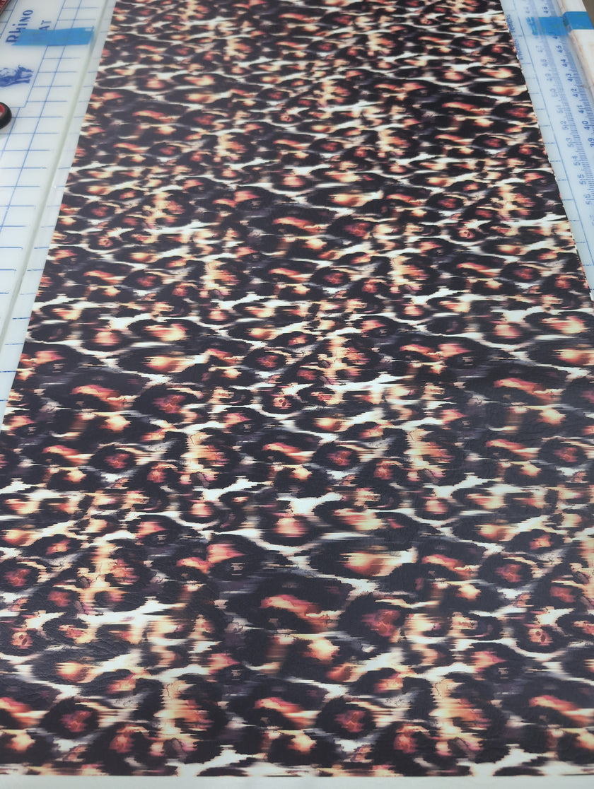 Abstract Skin 3 sizes