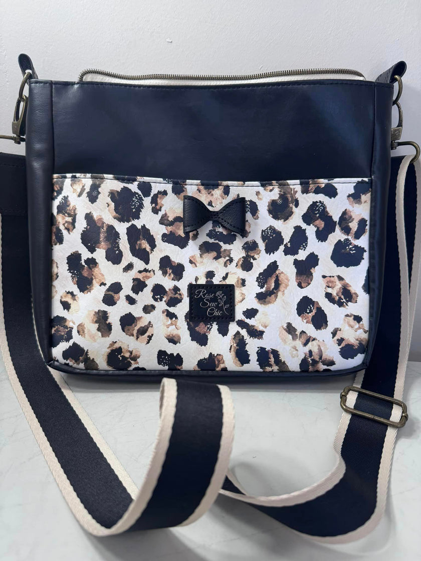 Cheetah Light 3 sizes