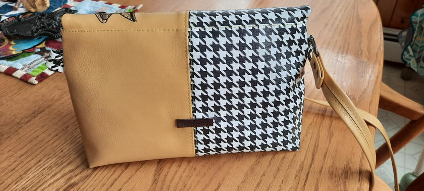 Hounds-tooth 3 sizes